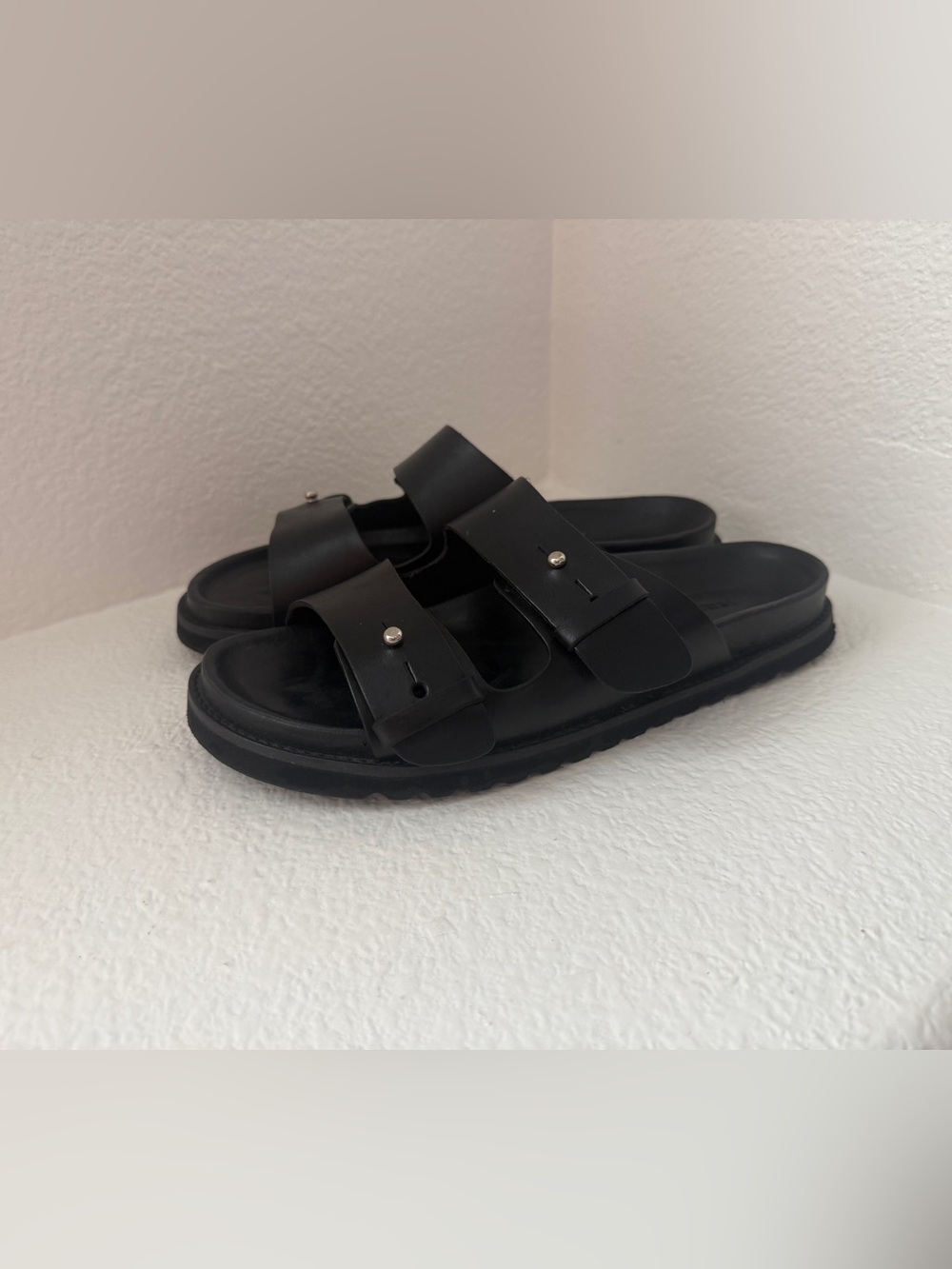 Jenni Kayne Leather Slide Sandals – Size 40
